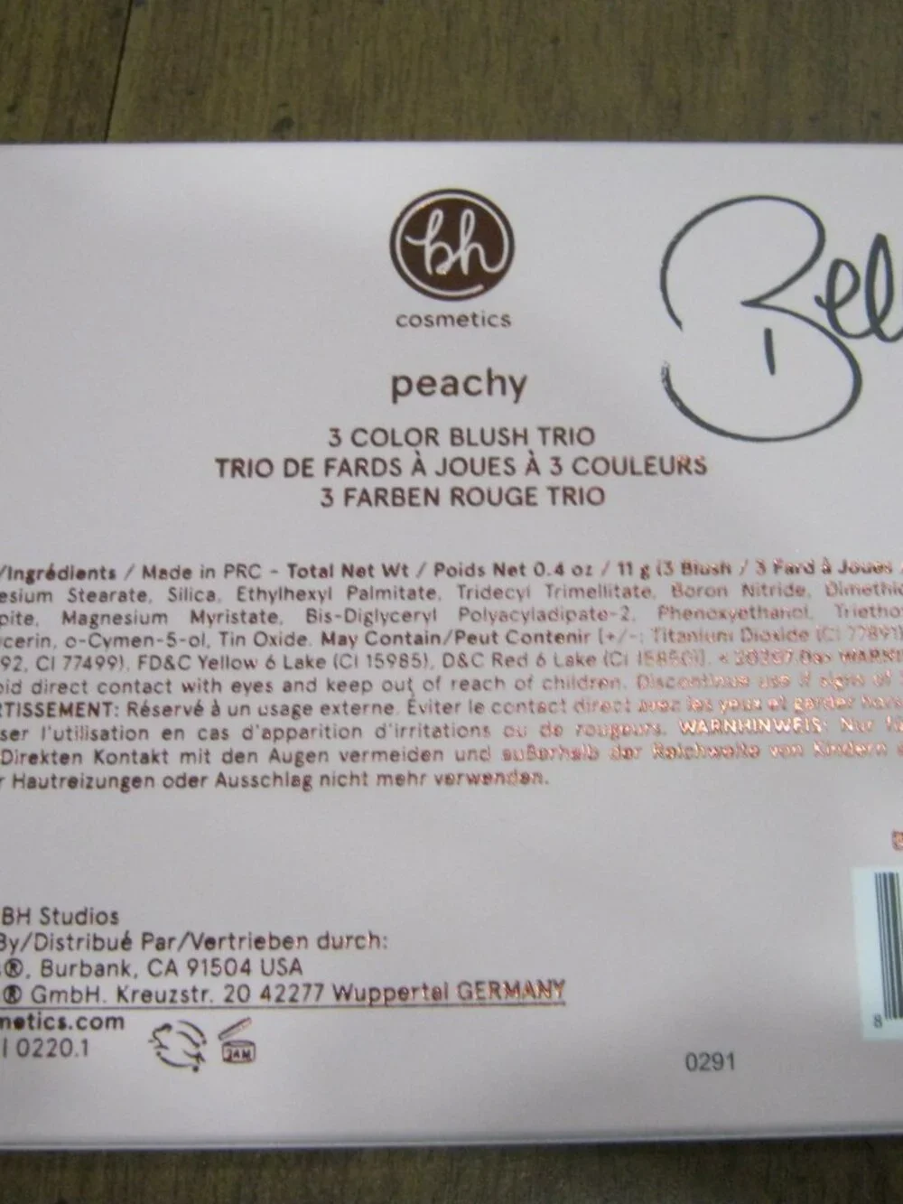 BH Cosmetics Mrs. Bella Blush Palette